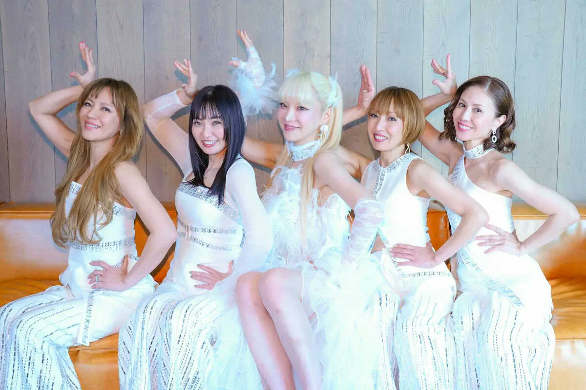 lovelina_hide's tweet image. MAXのZUMBA、この頃は良く見に行ってたので頑張って下さい～😃
#MAX
#ZUMBA
#矢神サラ
【記事全文】MAX　「情熱のZUMBA」リバイバルヒットに感謝　「ニューハーフ界の峰不二子」矢神サラがカバー - スポニチ Sponichi Annex 芸能 sponichi.co.jp/entertainment/…
さて今日、明日は主催LIVEです！