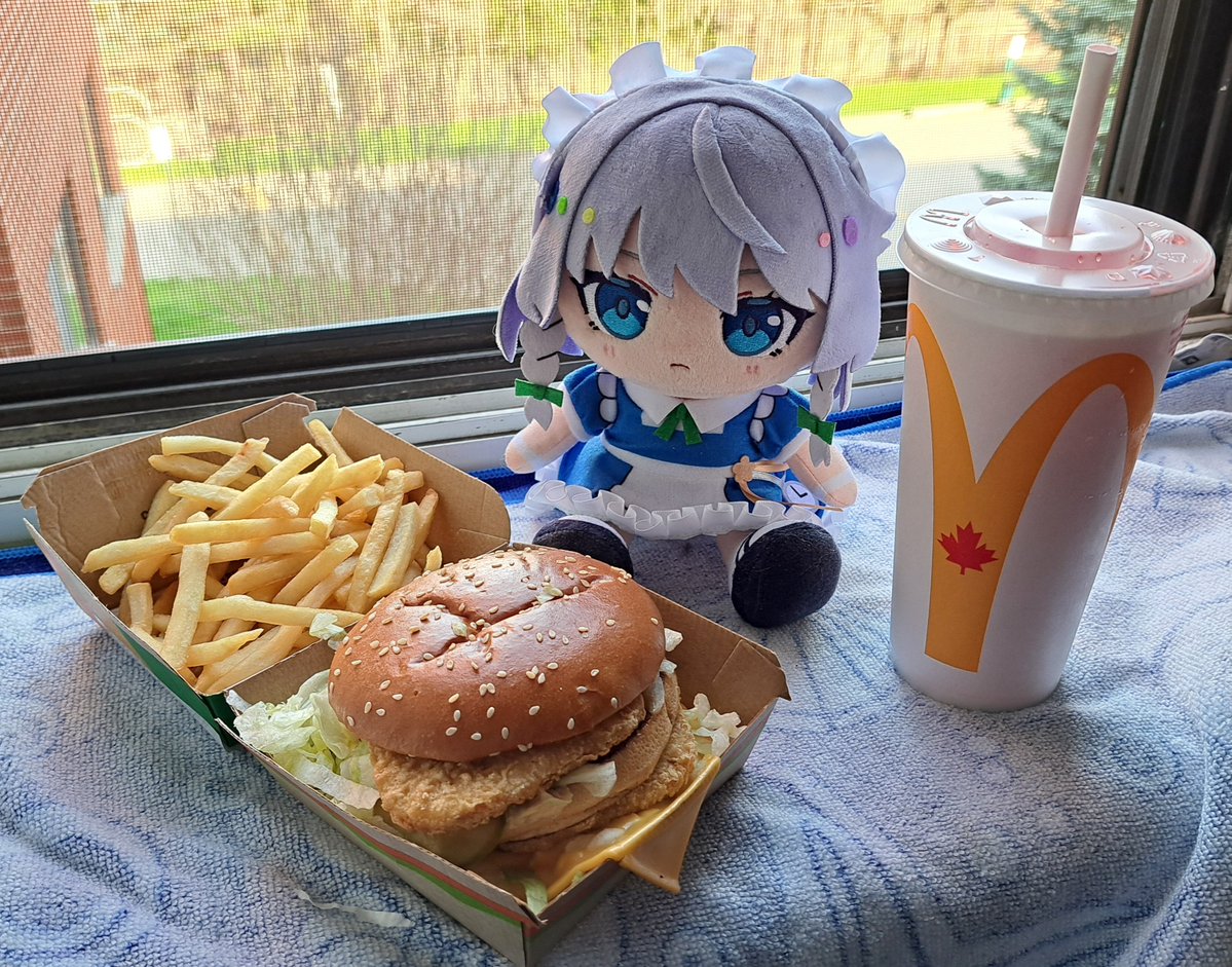 Blake Izayoi tweet media