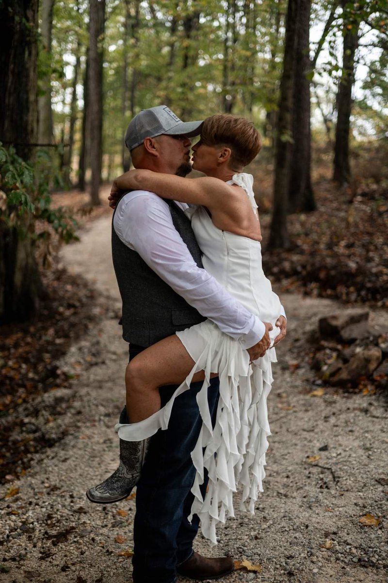 Johnny Cadillac tweet media