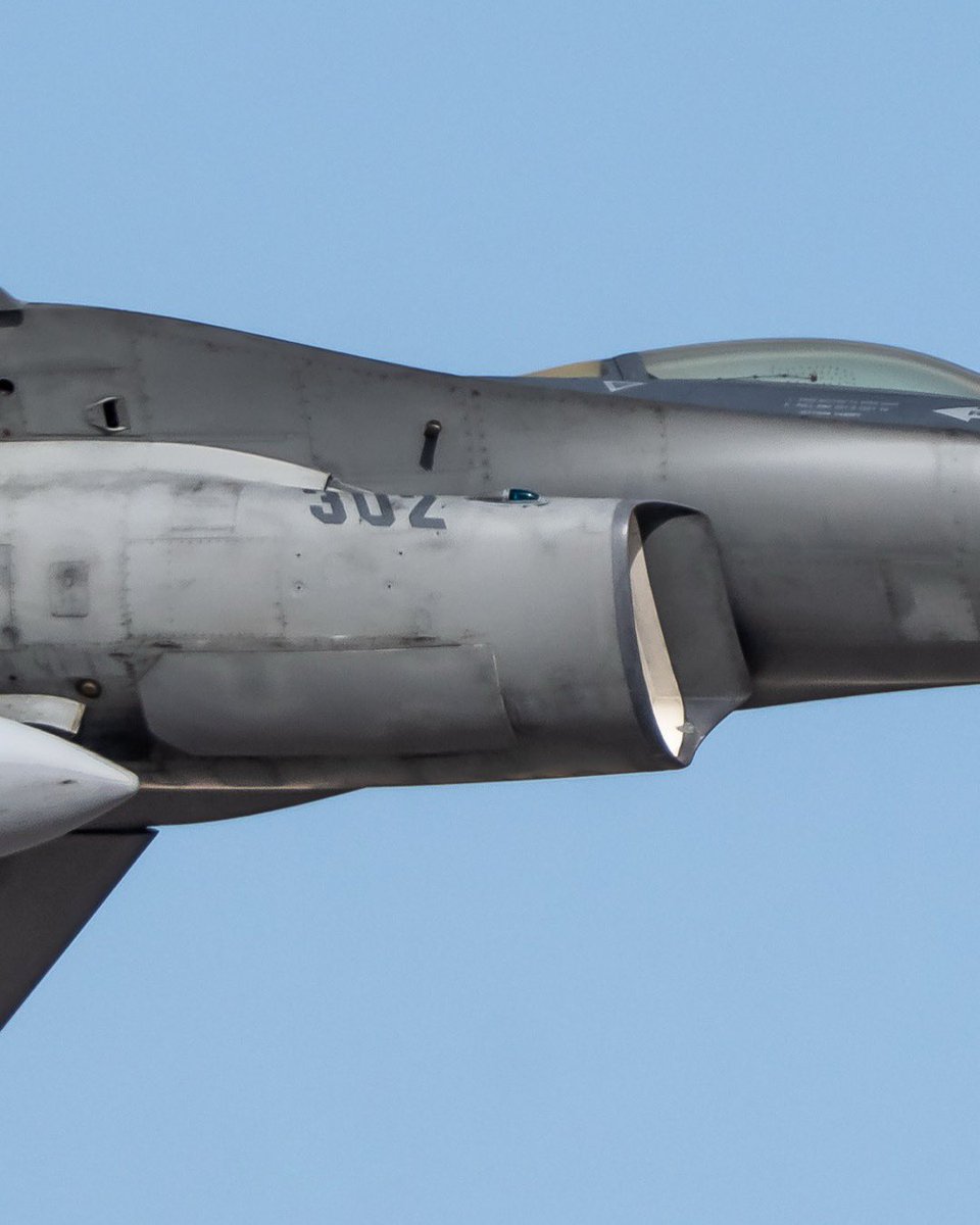 JeffRojas56's tweet photo. Navy Viper Belly
.
Shot on @SonyAlpha A1 and 400-800mm https://t.co/2Wv10s6FwD