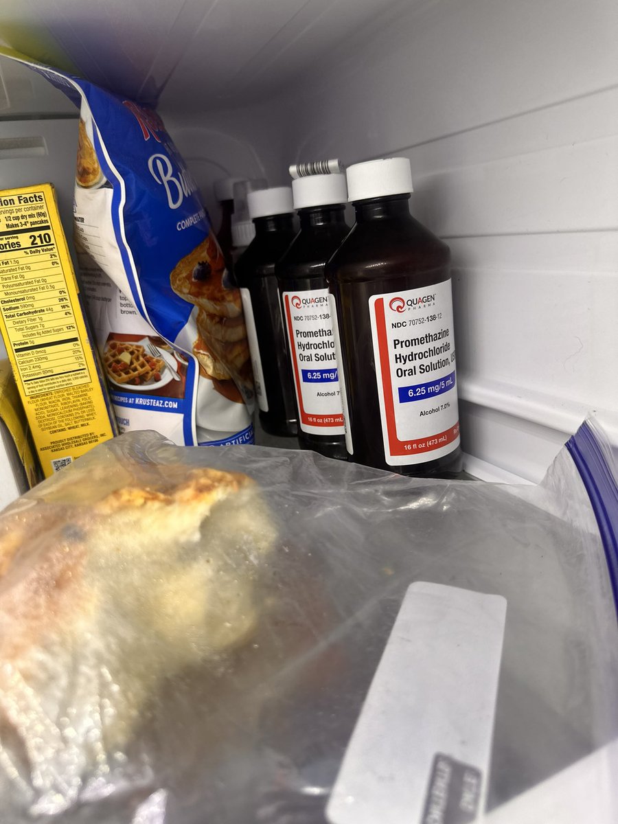 AngrySummrs's tweet photo. Lil update on the syrup 🧃❤️💚 #drugtwt https://t.co/noT10PxTNz