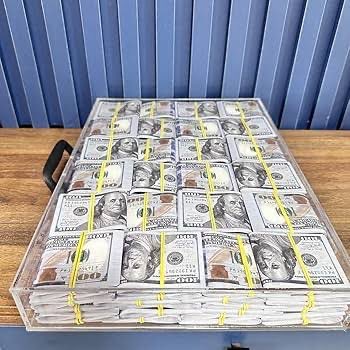 Eles te dão 5 milhões de dólares AGORA.
Você tem exatamente 24 horas pra gastar TUDO.
❌ Não pode comprar:
•  Imóveis
•  Carros (nem de luxo)
•  Iates
•  Investir ou guardar
O que você faria PRIMEIRO?
(Responda com sinceridade 👇)
