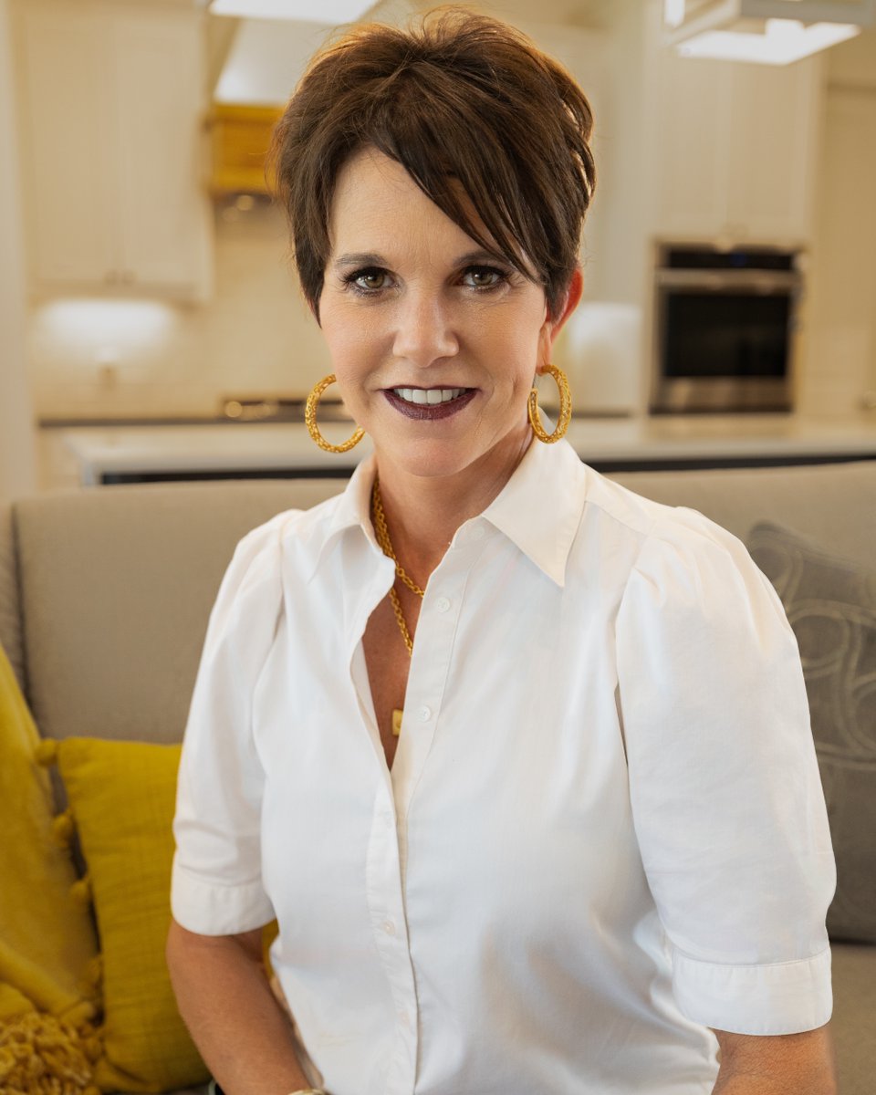 Tilmonmedia's tweet image. Your brand starts with YOU.
Level up your first impression with a professional headshot.
Tilmon Media 📸

#RealtorLife #BusinessBranding #EastTexasProfessionals #TilmonMedia