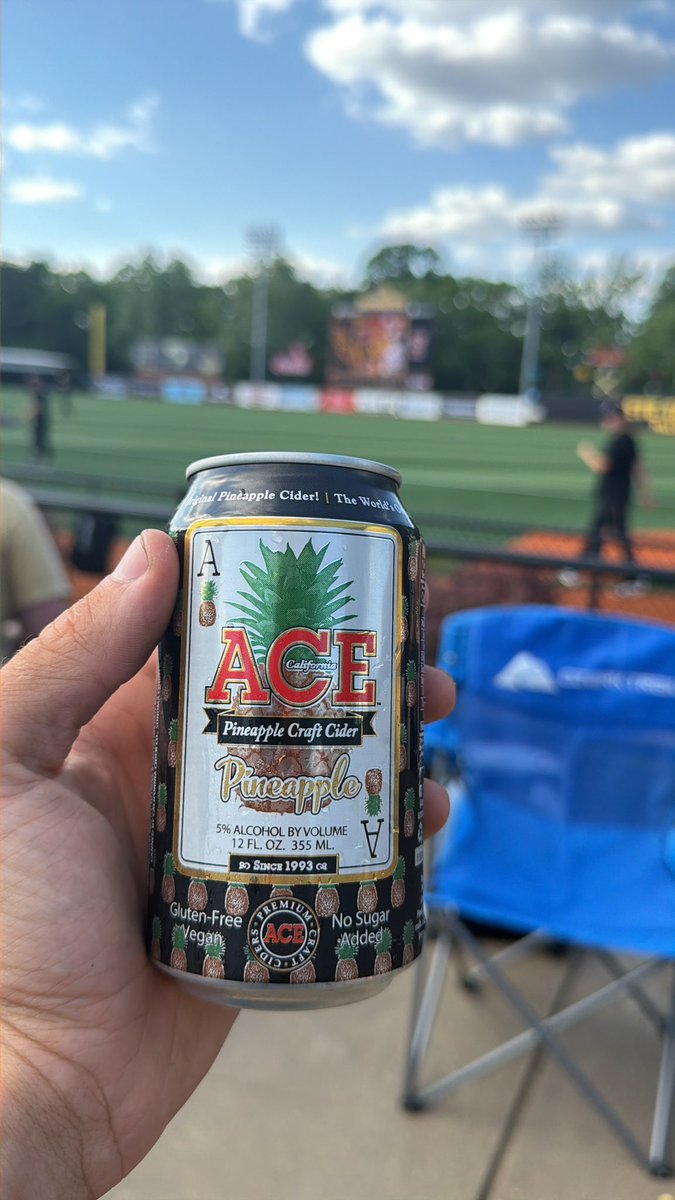 COLBY ALLEN’S GIANT BALLS tweet media