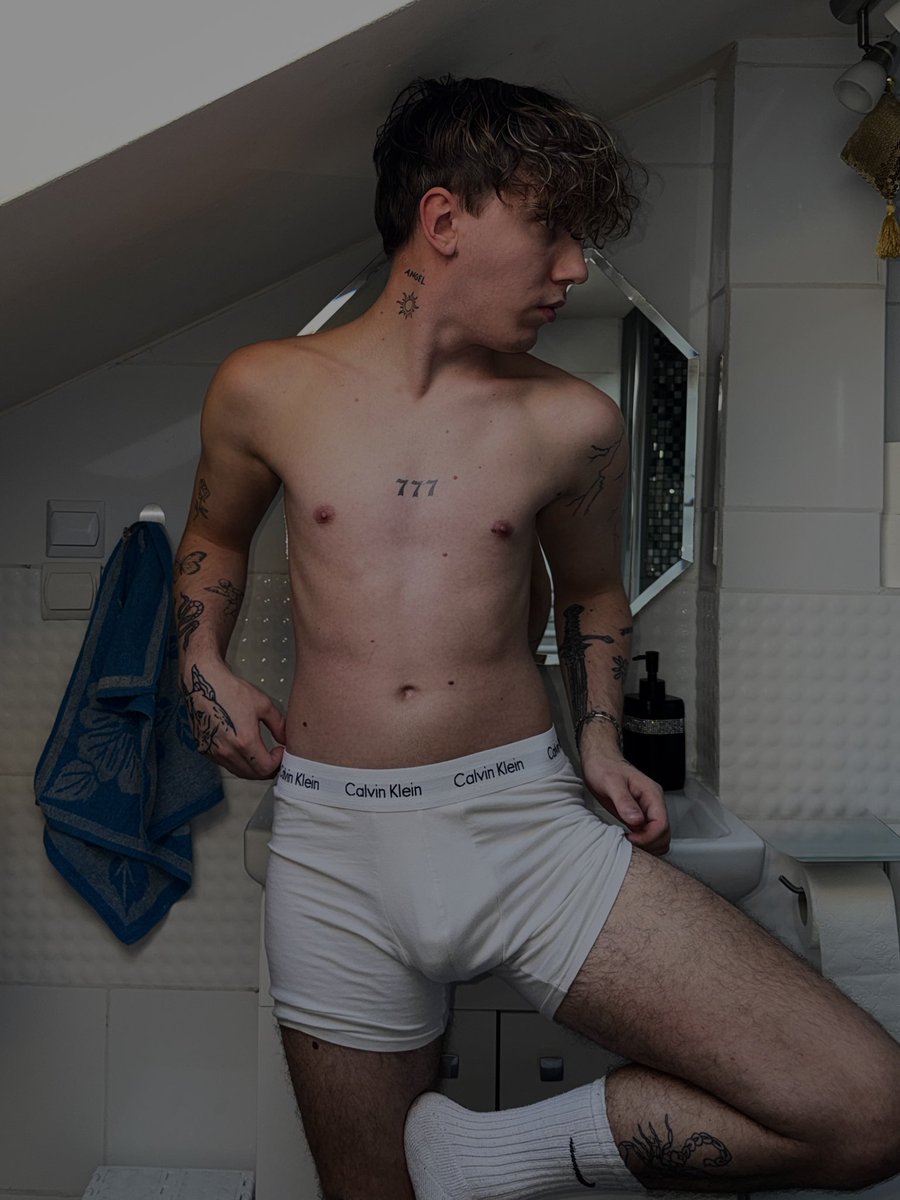 patryk2hot's tweet image. Starboy 🌟 #body