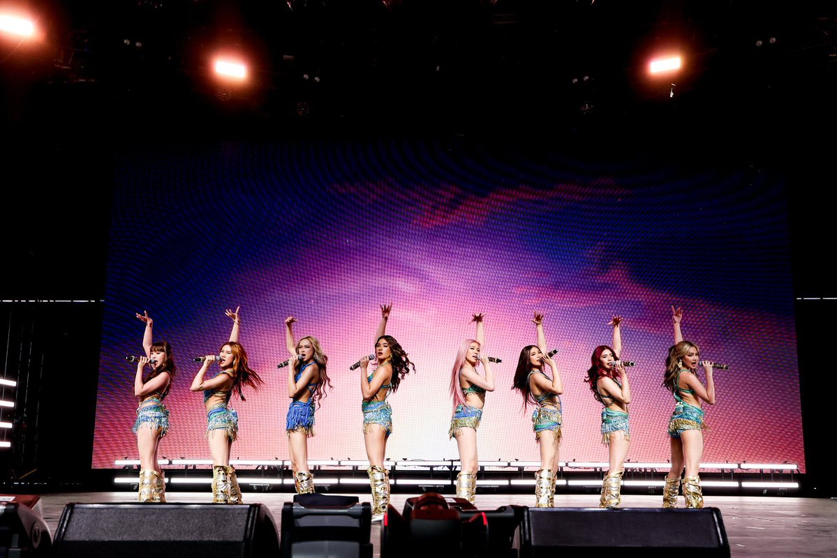 MIKHAIAH FAN SUPPORT tweet media