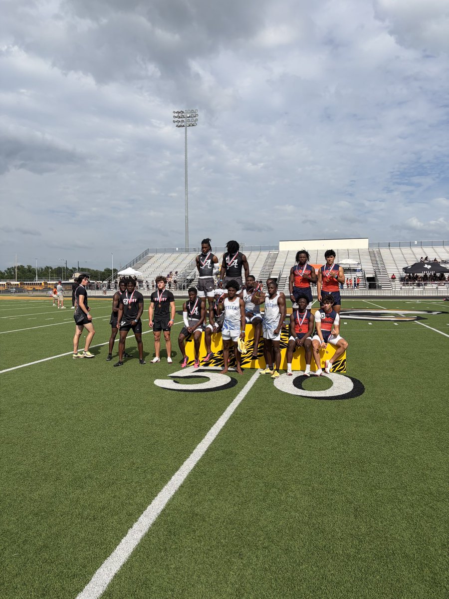 Bulldog XC/Track & Field tweet media