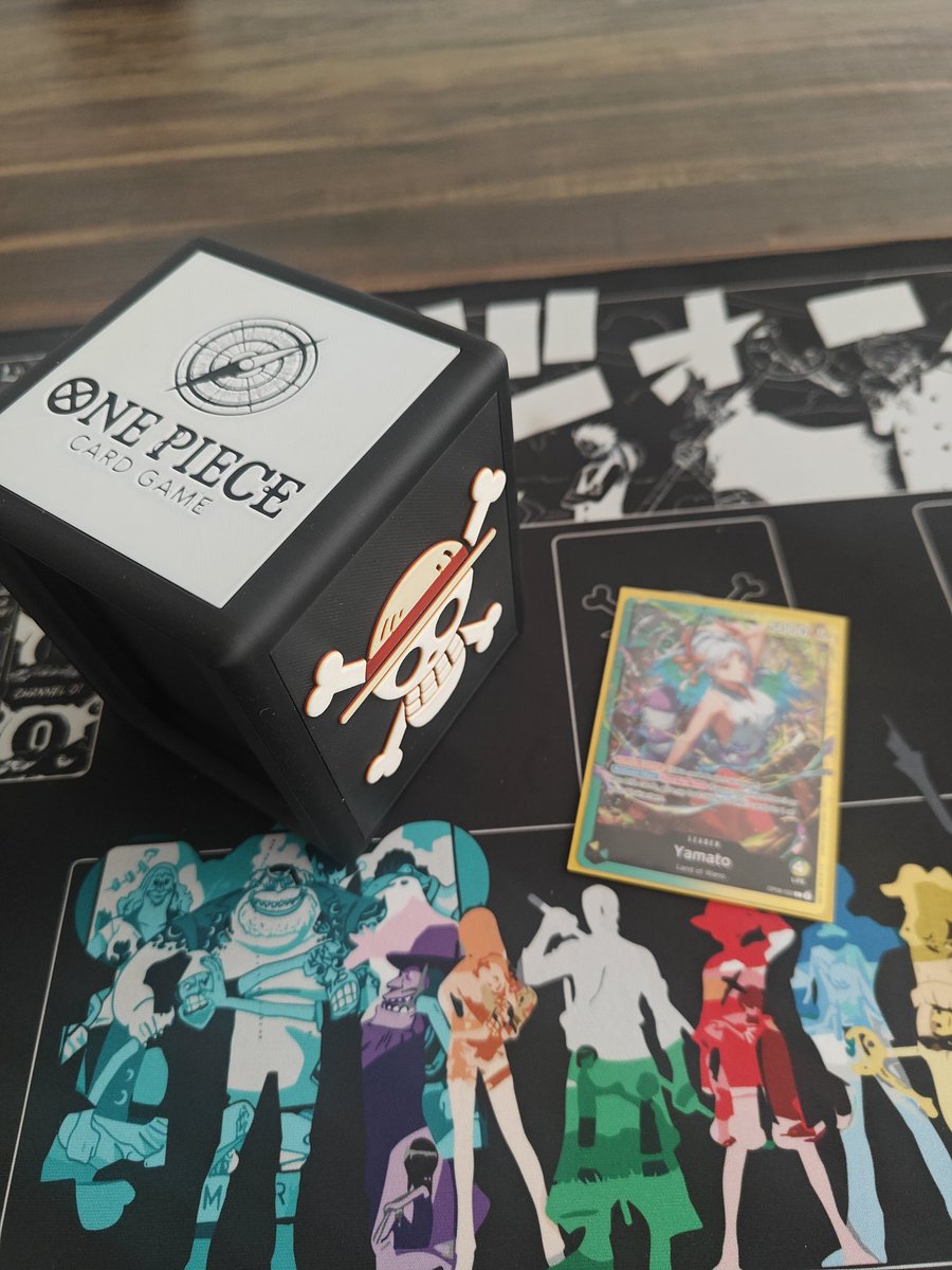 PlantainPapiGG's tweet image. Getting back into TCG's. I'm diving head first into Gundam and One Piece. Lol my poor wallet. #optcg #gundamcardgame #barbatos #onepiececardgame.