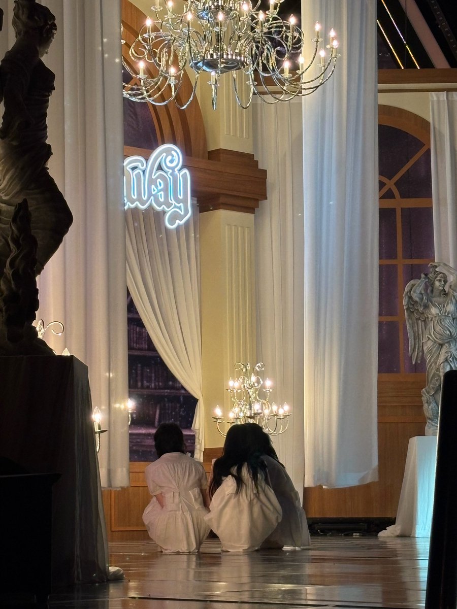 from rescene 🫧🧭 tweet media