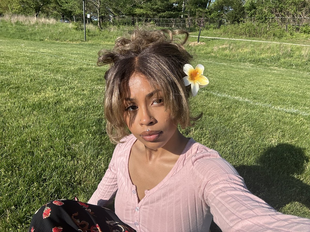 my makeup hasn’t looked this good since the bush administration