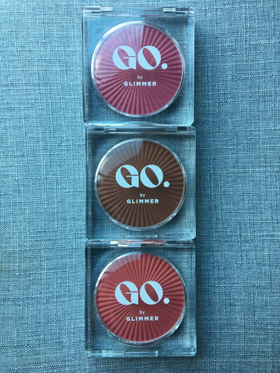 joylilacbeauty's tweet image. Okay everyone need your help!  Which one is more appealing to the eye - full sun or little shade?  #photography #photograph #lighting