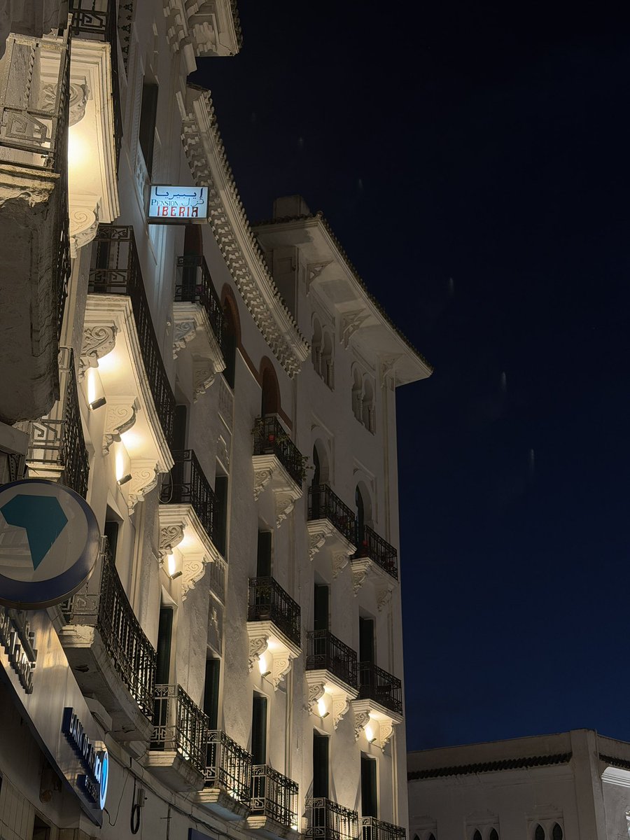 nsgbf61's tweet photo. Tetuan by night https://t.co/DAfIePxF0T