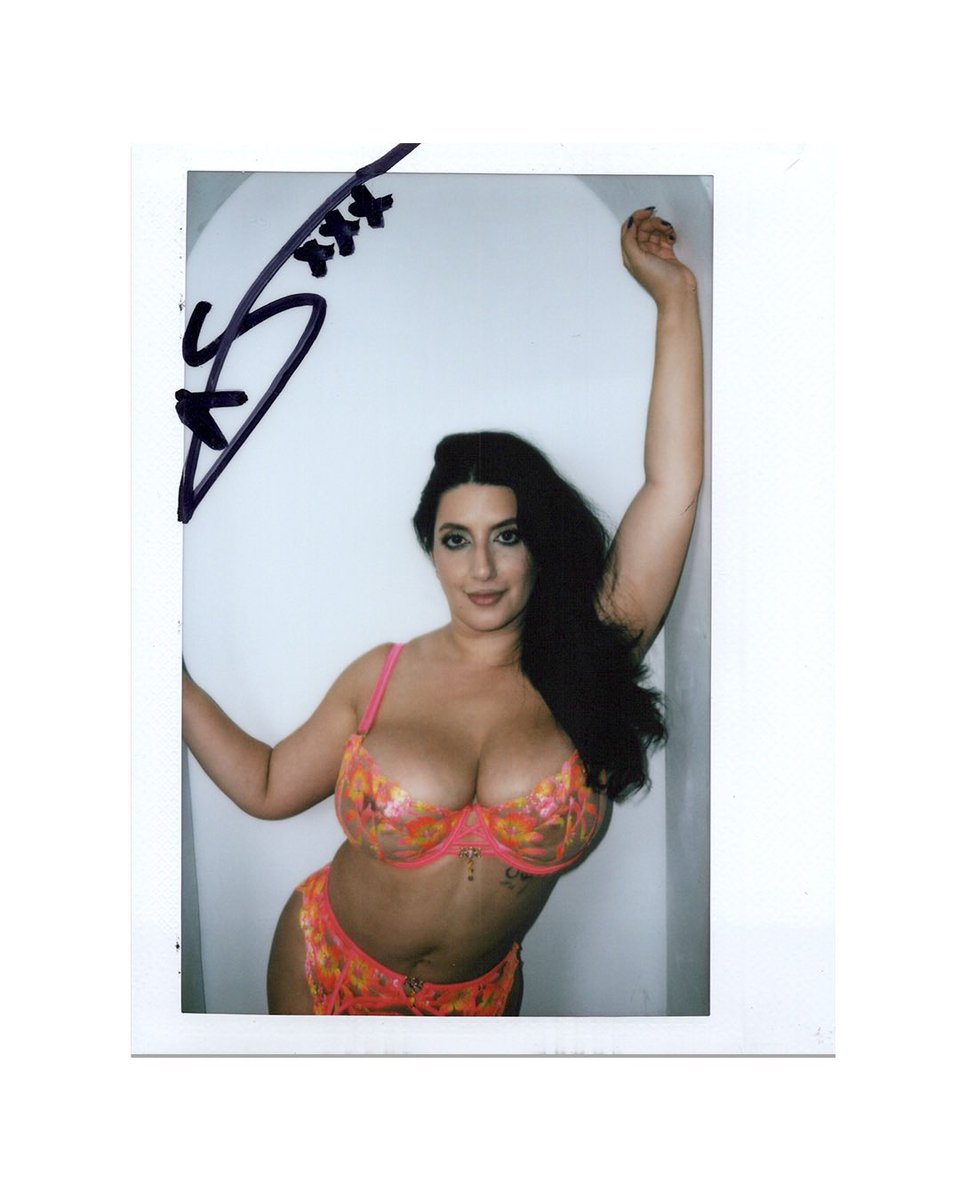 Risque Focus 📸🎥 tweet media