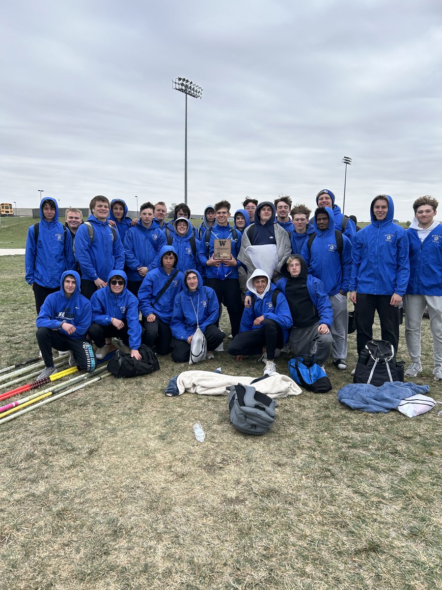 AG Track tweet media