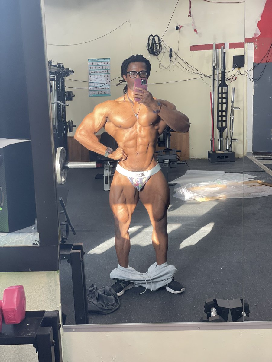 Natural lighting 🦊💪🏿