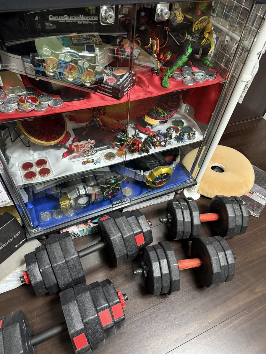 MasaniMasaaki's tweet image. 朝の筋トレ完了✅
それでは仕事行ってきまーすヽ(´∀｀≡´∀｀)ﾉ
#筋トレ #ウエイトトレーニング  #training #ダンベル #dumbbell 
#懸垂 #Pullup #Chinup