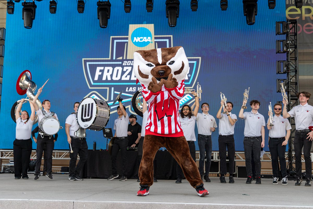 BadgerMHockey's tweet photo. Shoutout to the @badgerband for 'coming along with us' to the NCAA Regional and Frozen Four!!!

Have a great weekend of concerts! https://t.co/GErkxtqmAv