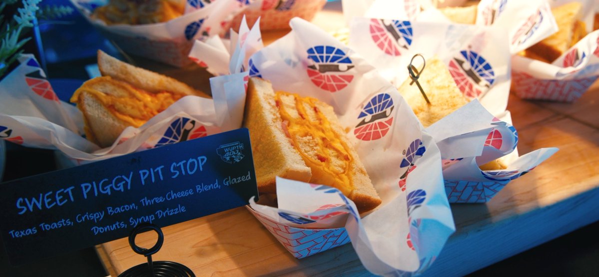 Jeff Gluck tweet media