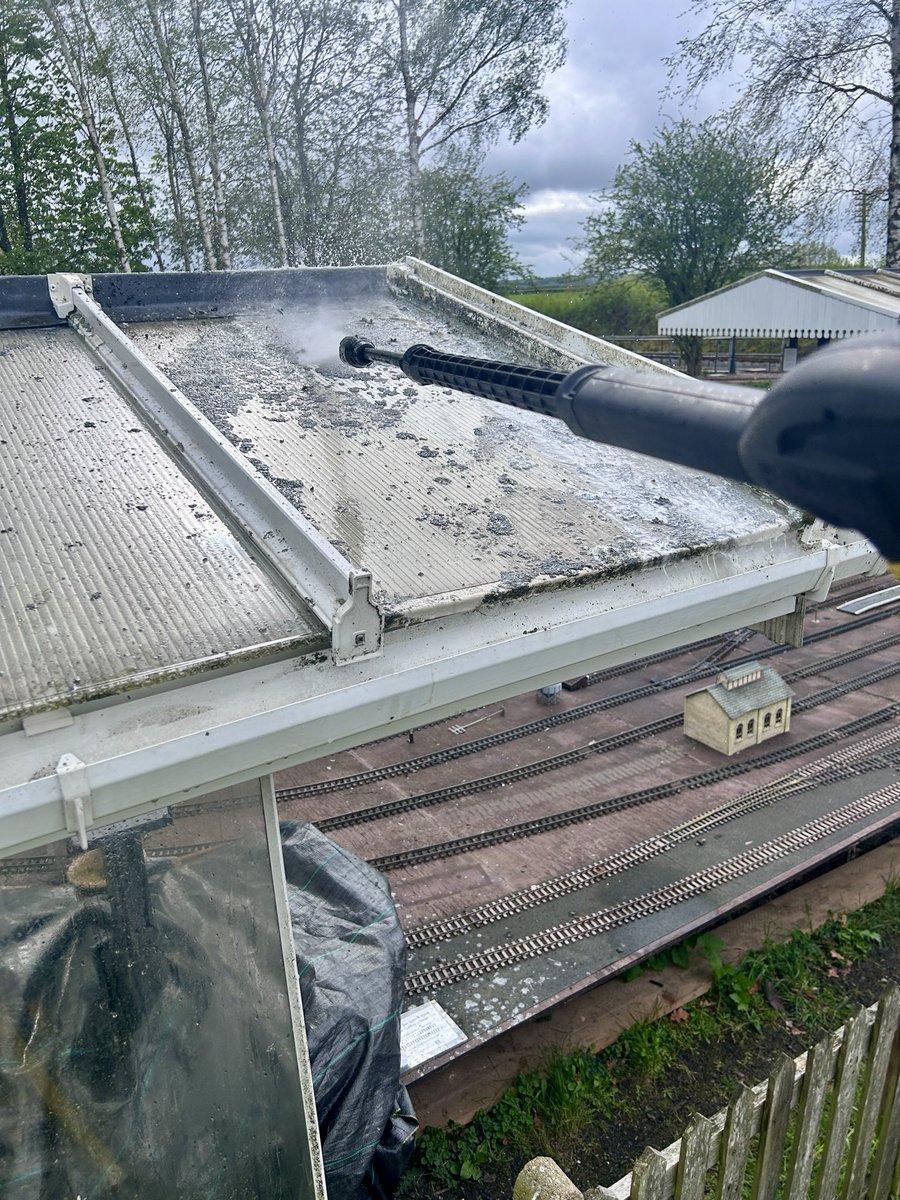 VamesGs's tweet photo. Lots of work done this week.

#vamesminiaturerailway https://t.co/kNaigaOXQG