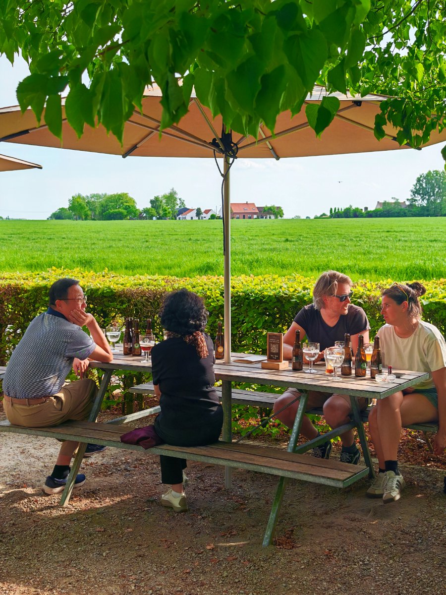 emreyal78348305's tweet image. "Reunited with the crew who get me—same laughs, new stories, zero filter.  #OldFriends #GoodVibesOnly"