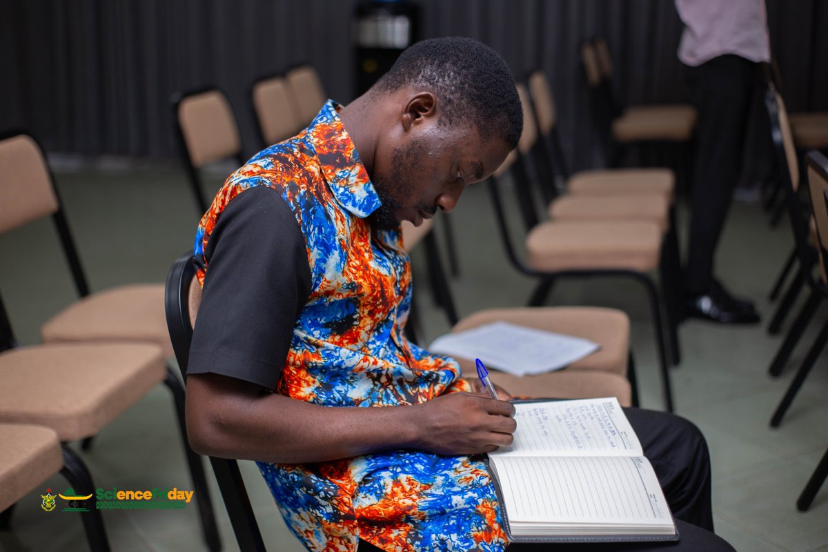 KNUST Libraries tweet media
