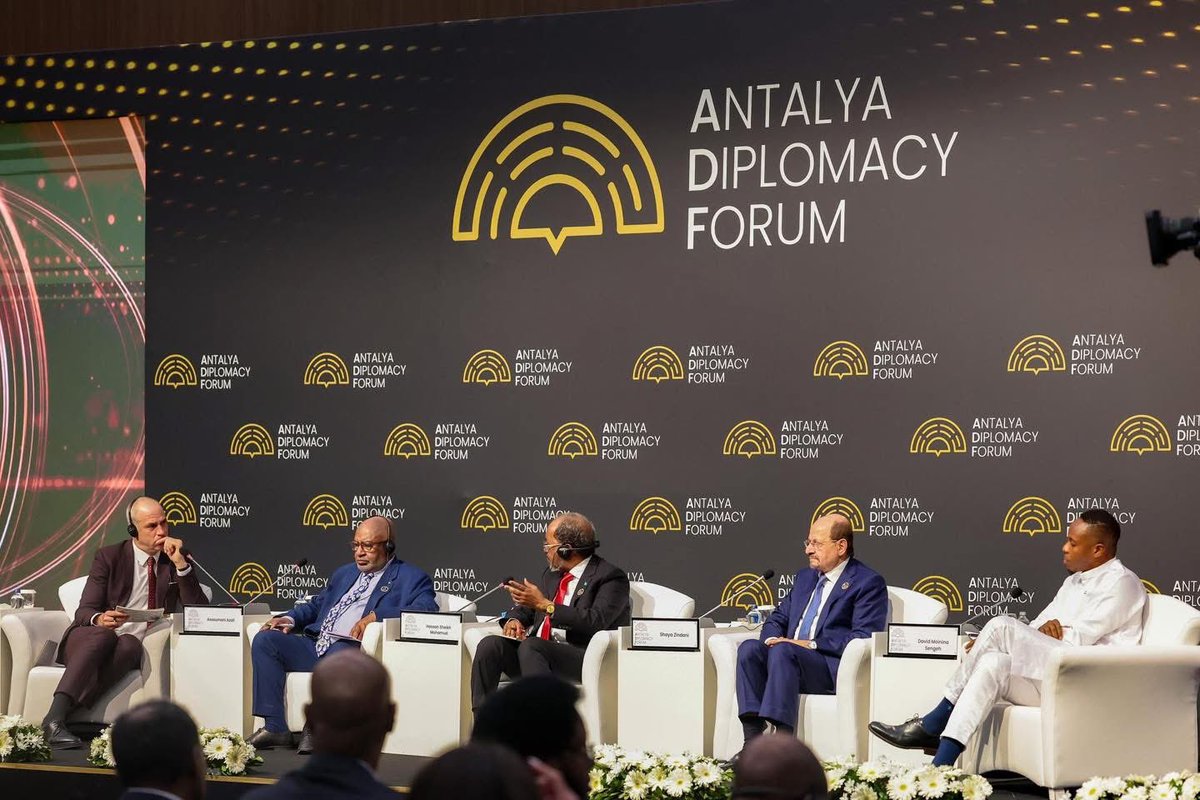 Mohamed Osman Mohamed tweet media