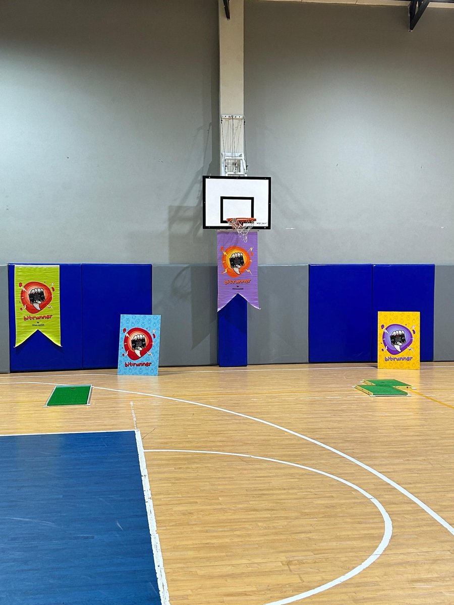 finalmaker's tweet photo. After a one-year break, Bit:Runner is back! The arena is eagerly waiting for makers. Competition fueled by unique solutions and endless fun! Take your place for Robolympics 26! @microbit_edu @umit__ugurlu @finalokullari https://t.co/sLnztfcSKA