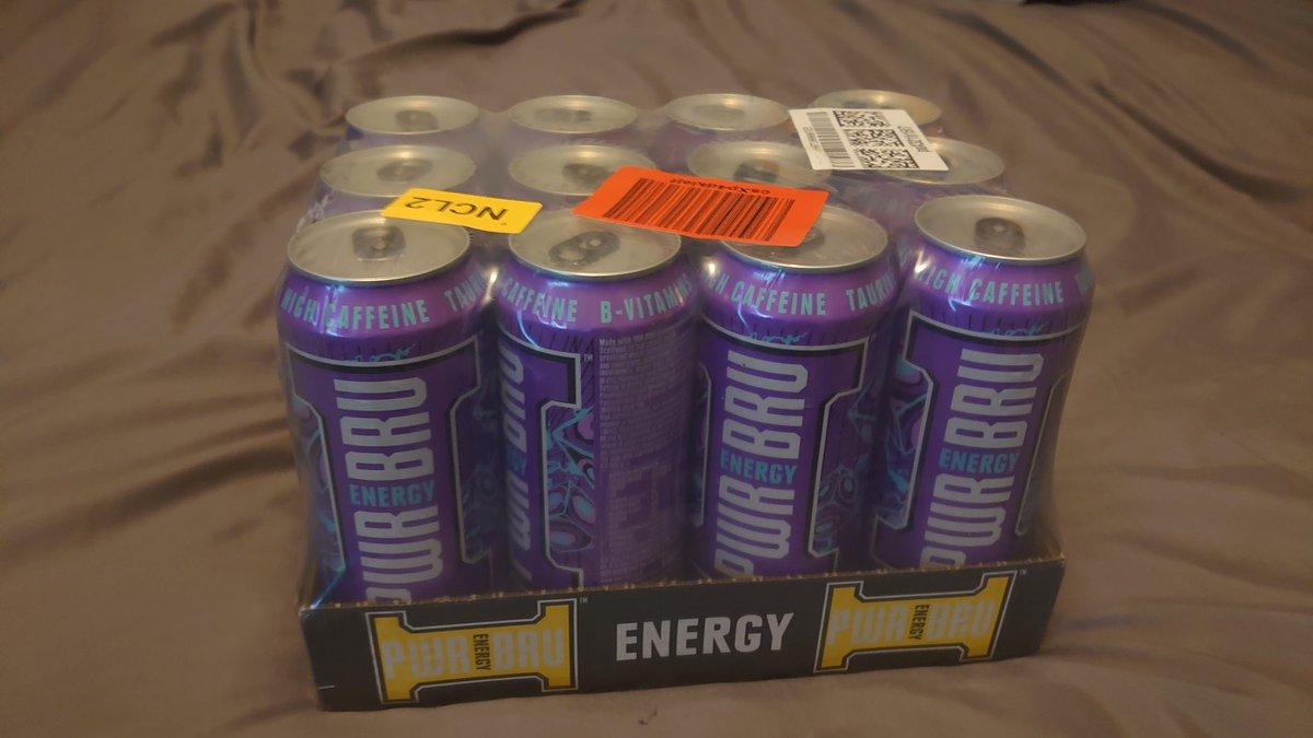 Bru dotBat & Freya Crescent 🦇🧡🐀 (Comms OPEN!) tweet media