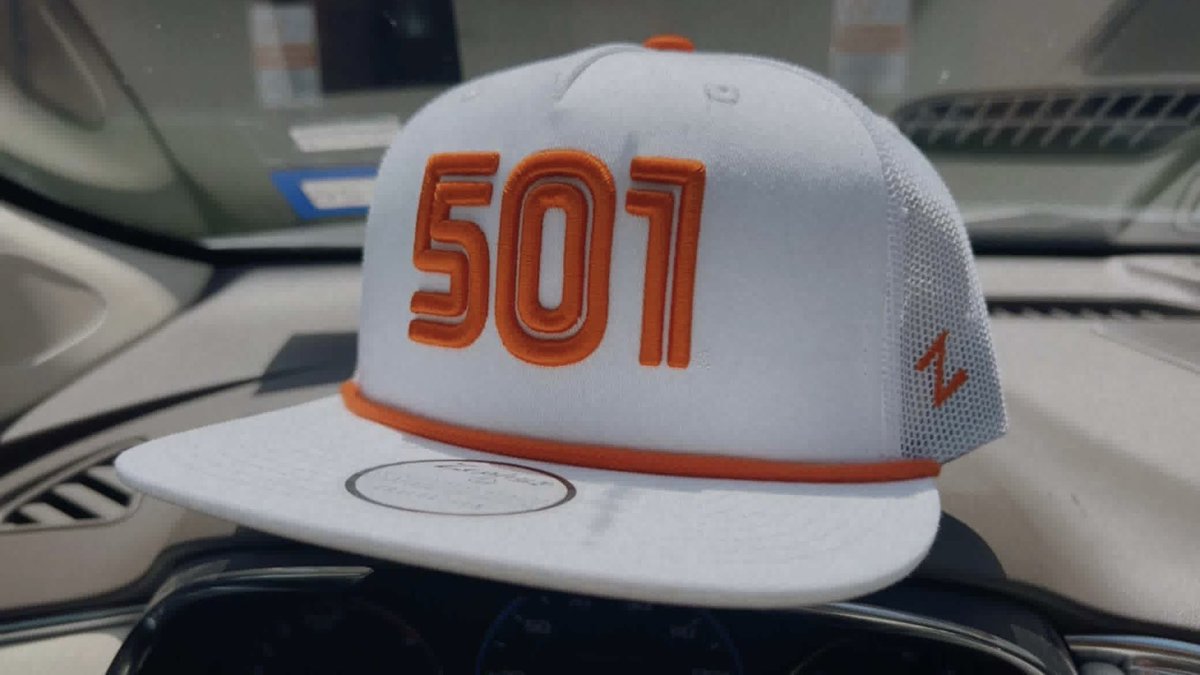 Russ and Heidi Phillips🏈 tweet media