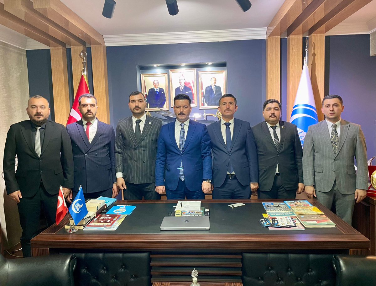Gaziantepocak27's tweet photo. Ülkü Ocakları Gaziantep İlçe Başkanlarımız ile istişare toplantısı gerçekleştirdik.

@ayyildirim1 
@cenkgece https://t.co/LfJTl7rcCx