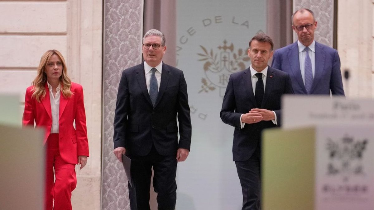 UncleCarter tweet media