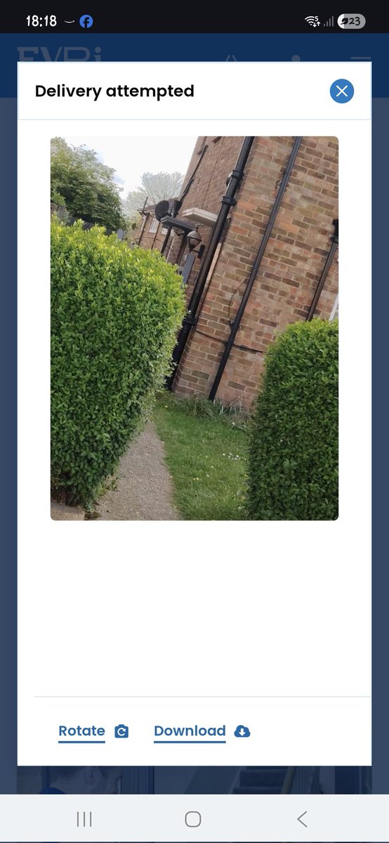 aitch_R_aitch's tweet image. @SportsDirectUK the #evri driver didn't bother to get out of van but took a photo of my gate to prove he'd been here! I've got him on CCTV! If you wonder why your parcels not being delivered it's cos they're too #lazy to do the job! #sportsdirect #delivery