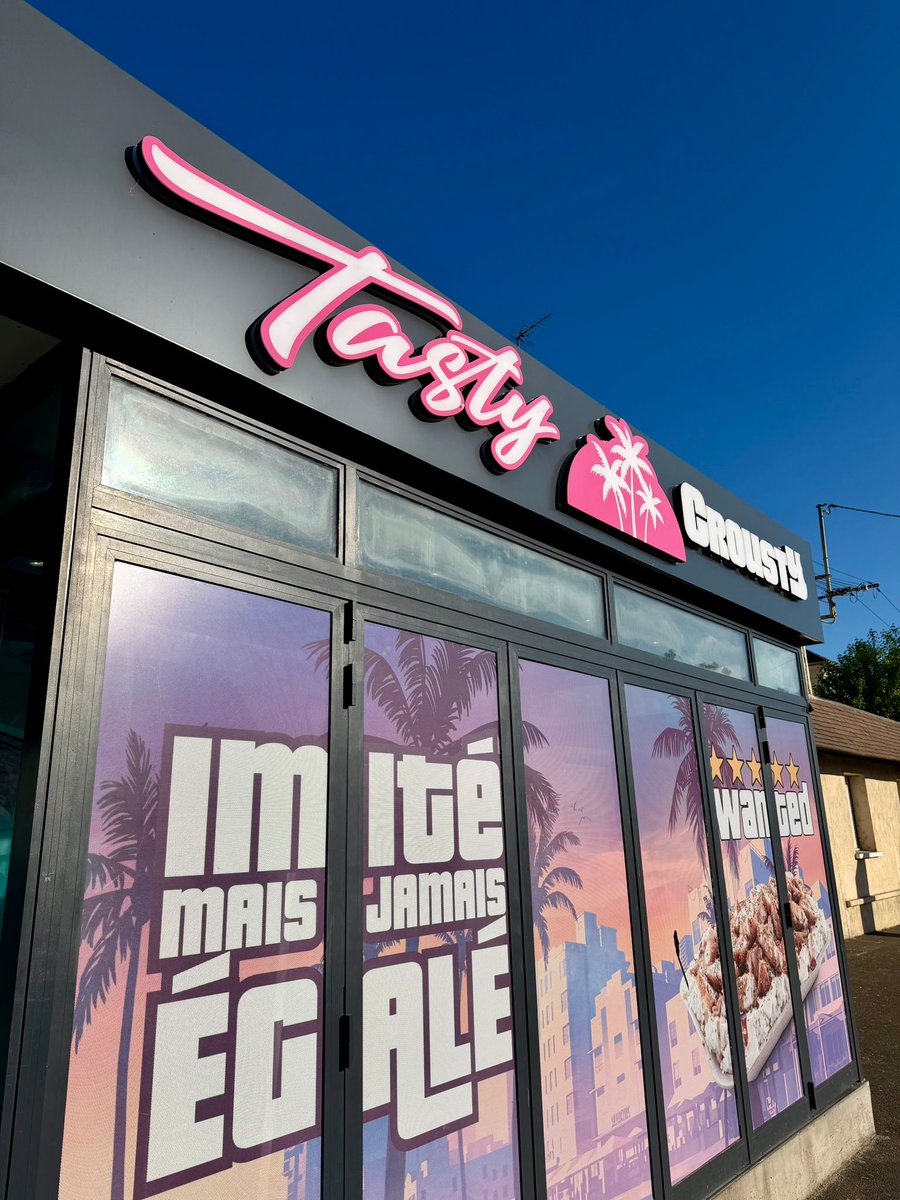 Fdesouche.com est une revue de presse tweet media