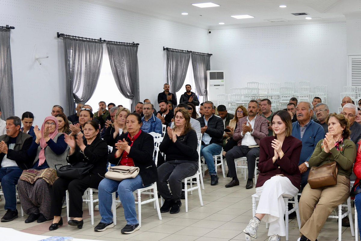 Toroslarbld's tweet photo. Belediye Başkanımız Abdurrahman Yıldız, bugün Yusuf Kılıç Mahallemizde hemşehrilerimizle bir araya geldi.
“Başkan Mahallenizde, Söz Sizde” Programımız kapsamında mahalle sakinlerimizin taleplerini, önerilerini ve beklentilerini doğrudan dinledik; çözüm odaklı yaklaşımımızla notlarımızı aldık. 

Katılım sağlayan, görüşlerini bizimle paylaşan tüm komşularımıza teşekkür ediyoruz.

#markakenttoroslar