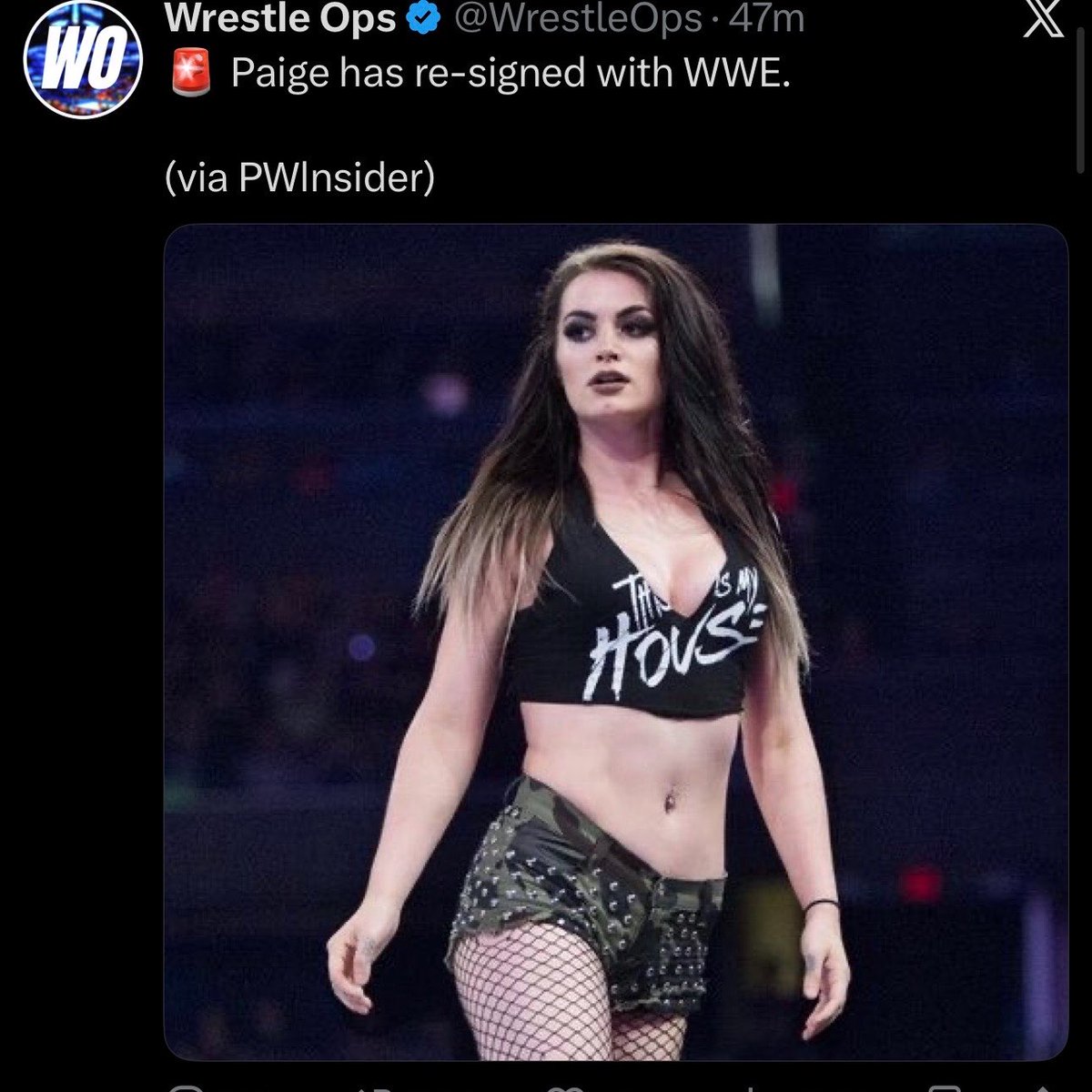 These two tweets just nuked the TL😭😭