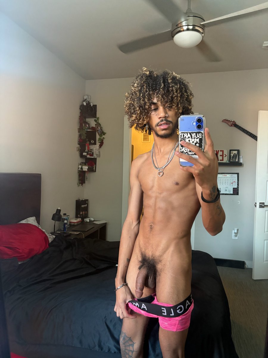 Derrick tweet media