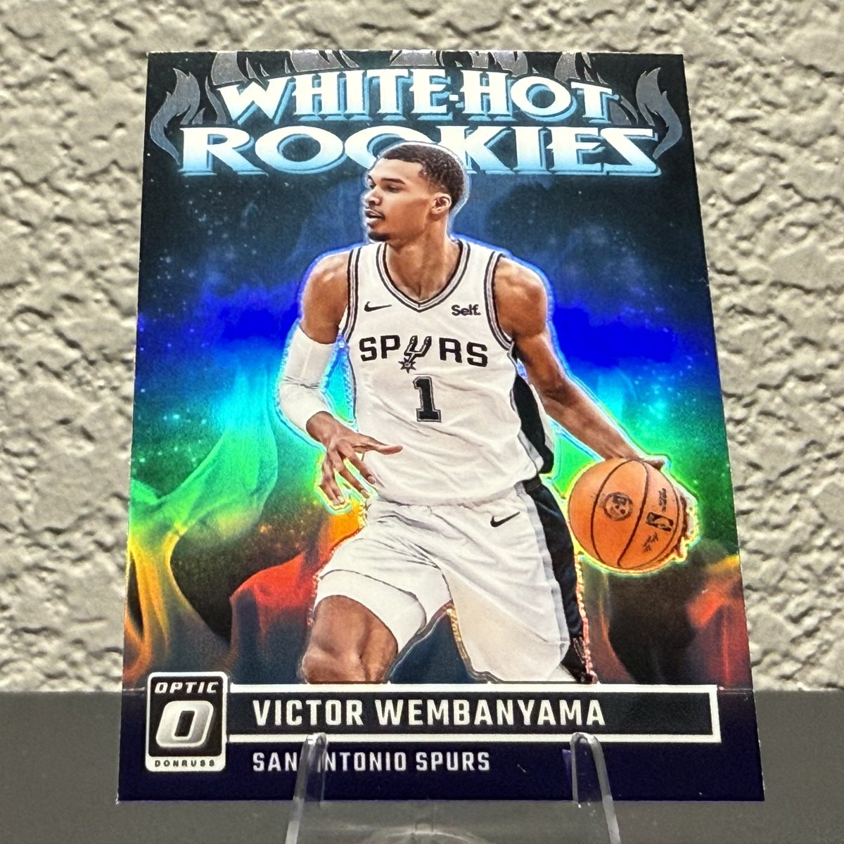 HardPressedShop's tweet photo. Wemby Rookie Cards!!!!!!!!
https://t.co/ndkqzc2hGp 

#victorwembanyama #basketballcards https://t.co/8RVlrgPVMw