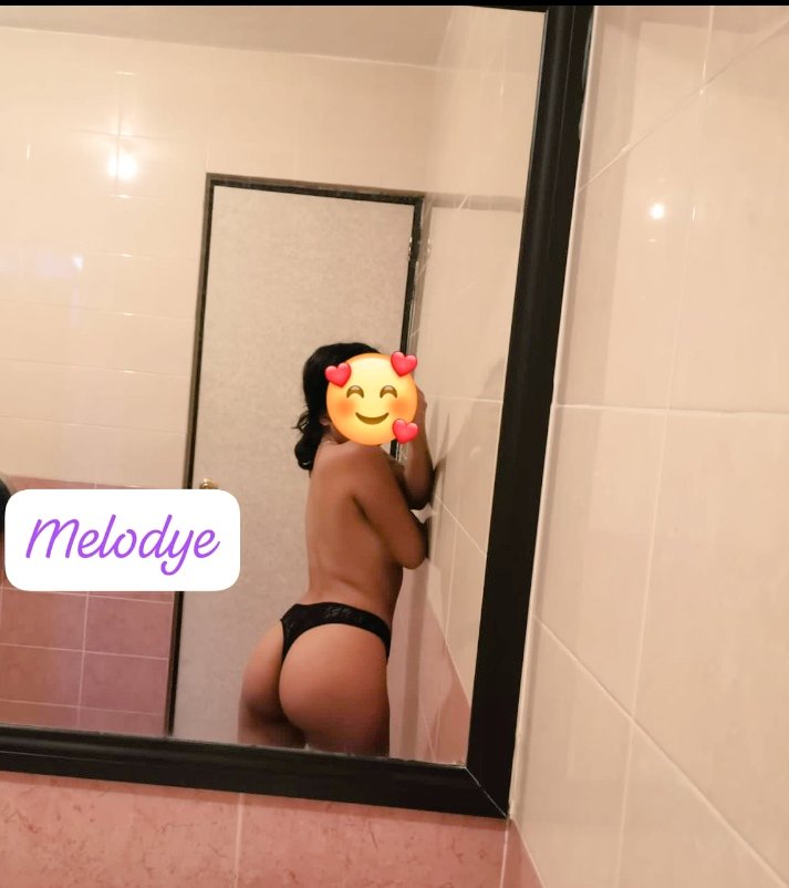 melodyeprinss tweet media