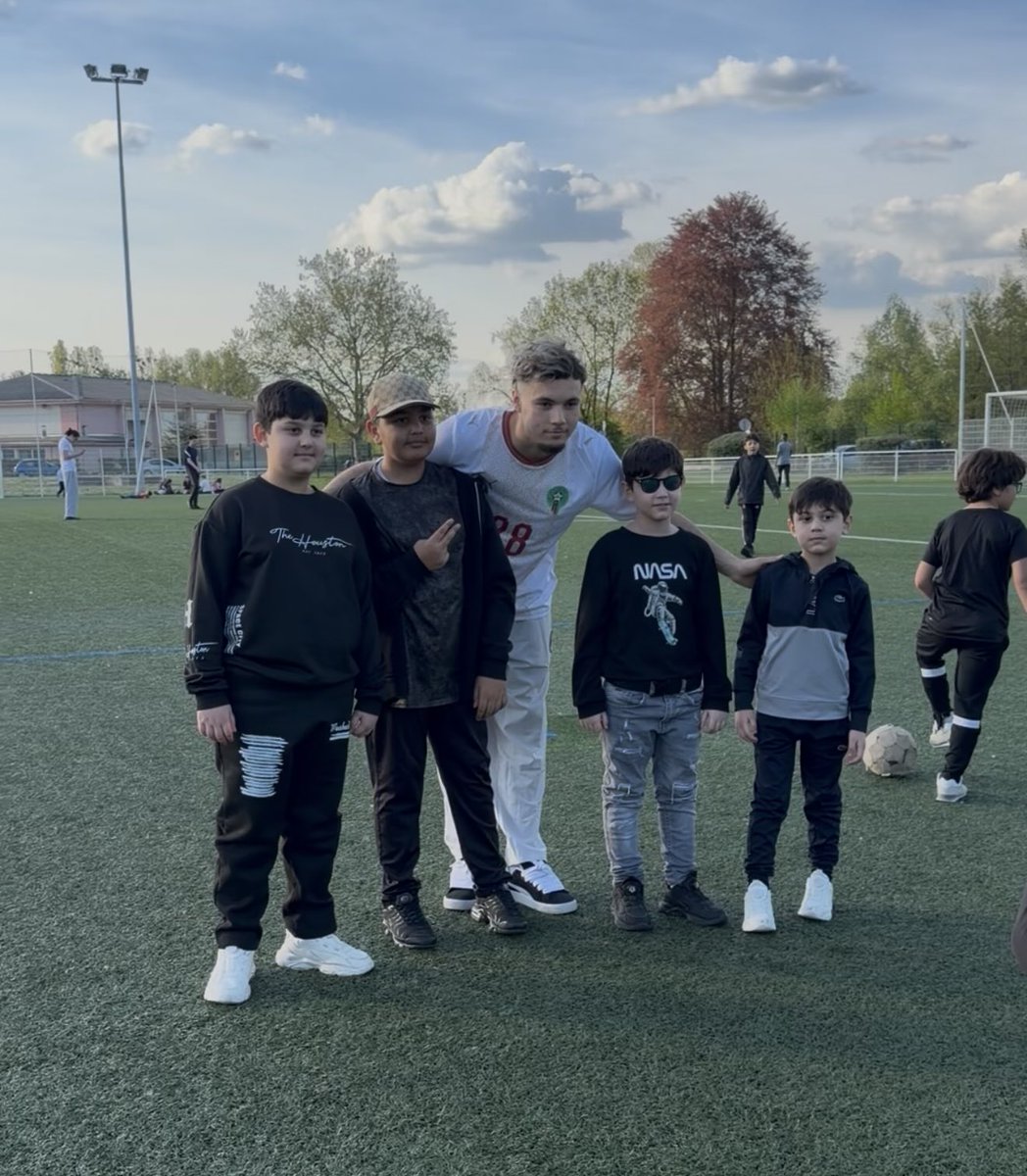 Instant Foot ⚽️ tweet media