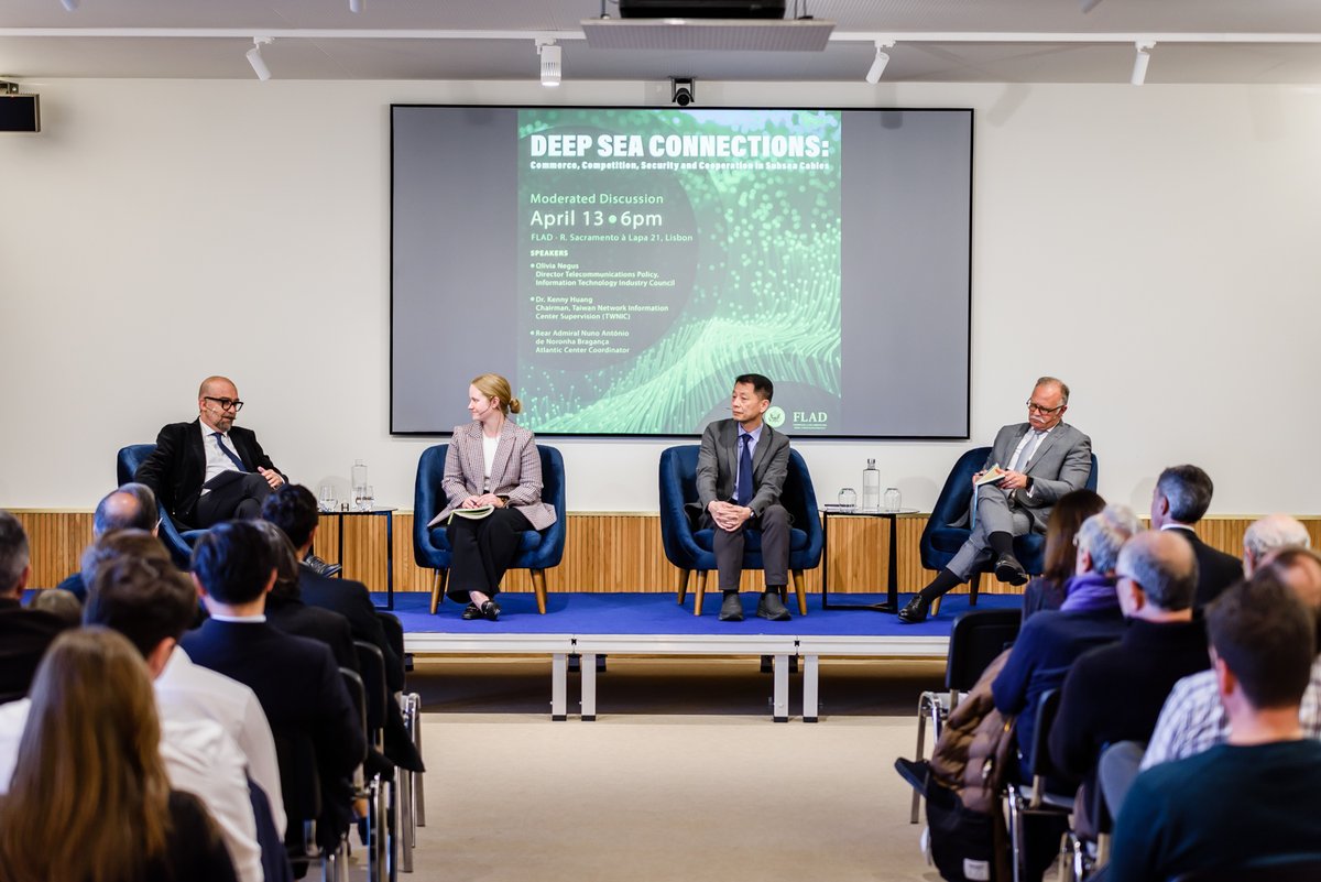 ITI_TechTweets's tweet image. 📍Lisbon, Portugal 🇵🇹

ITI’s Olivia Negus joined @StateDept, @USEmbPortugal &amp;amp; partners in Lisbon to discuss subsea cables—the infrastructure carrying 95%+ of global #data. 
 
Strong #policy frameworks are key to securing this critical backbone and advancing global connectivity.