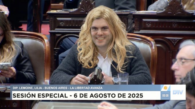 Danmoime no existe, no puede hacerte daño...
Danmoine: