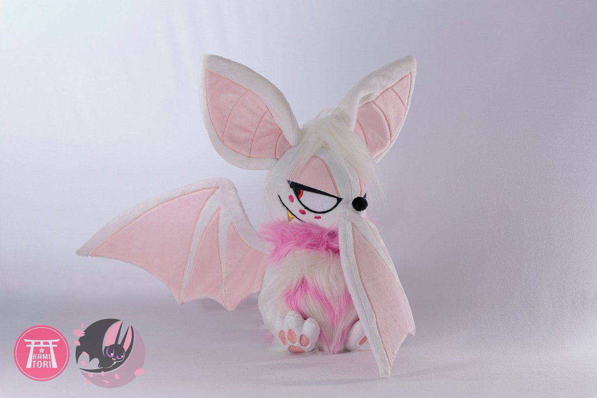 🌸Nero Fledermaus🪡🧵 SOON OPEN COMMISSIONS tweet media