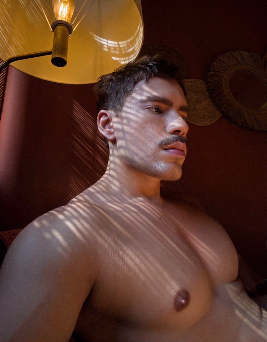 vi (@viniciuschelck) on Twitter photo 