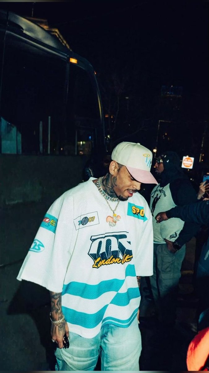 Chris Brown Origin  tweet media