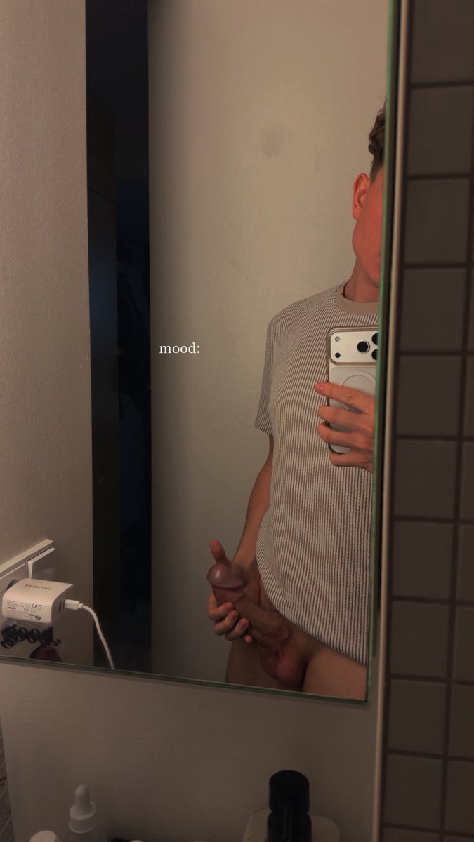 Alex tweet media