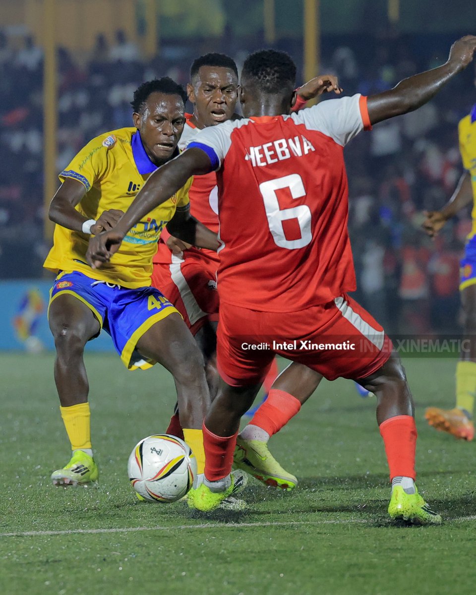 xinematic01's tweet image. Halftime update.
@KCCAFC 1 : 0 @KitarafcHoima 
@AhmedMarsha @ham_kisekka @back2lief @fufatv1 

#KCCAKIT ||#UPL