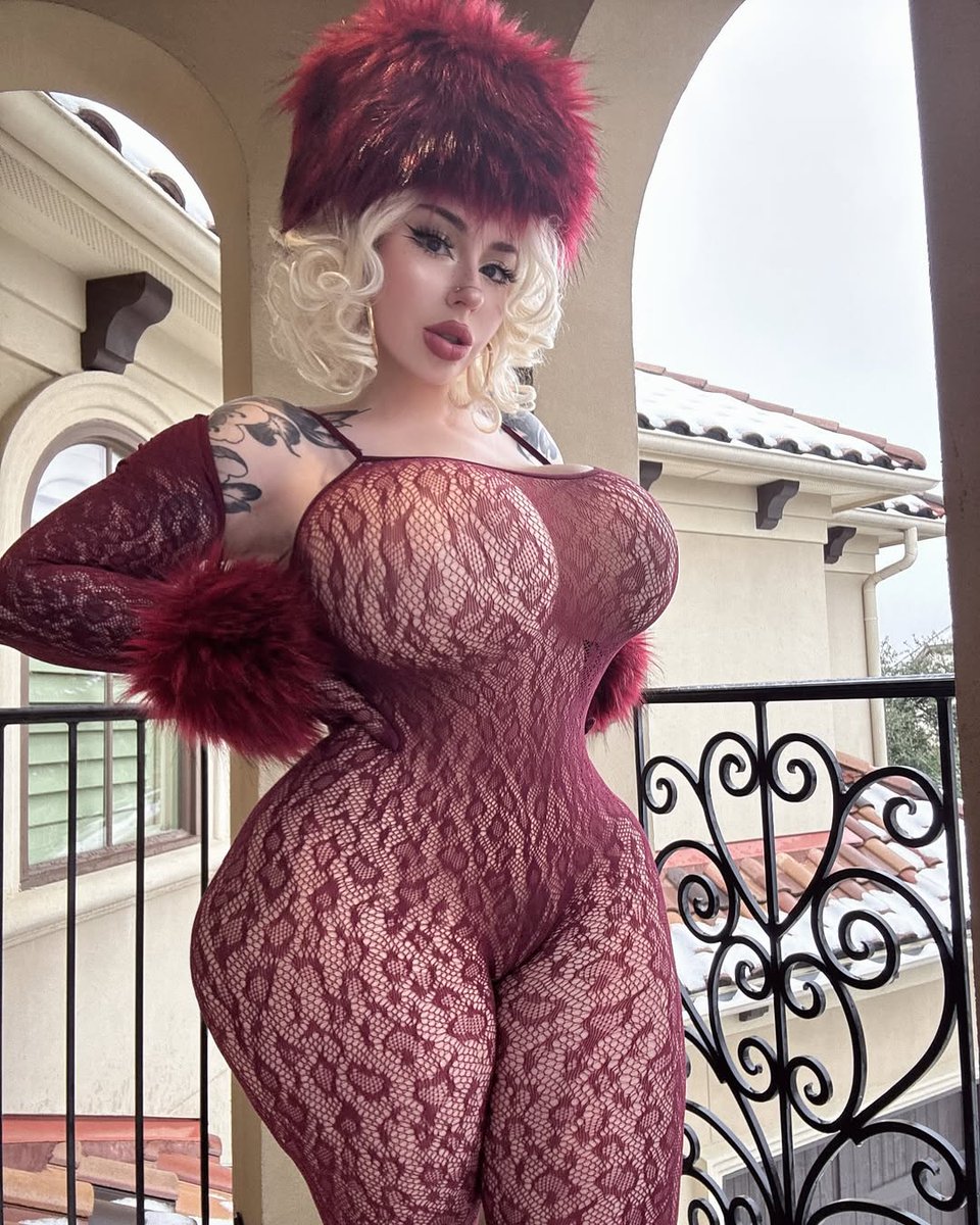 Michelle Ghouliette tweet media