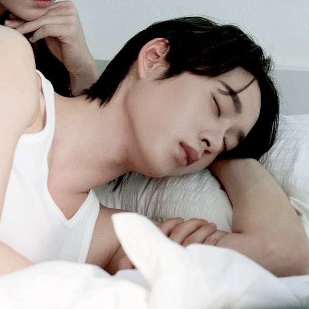 fetti.fae.໒꒱ tweet media