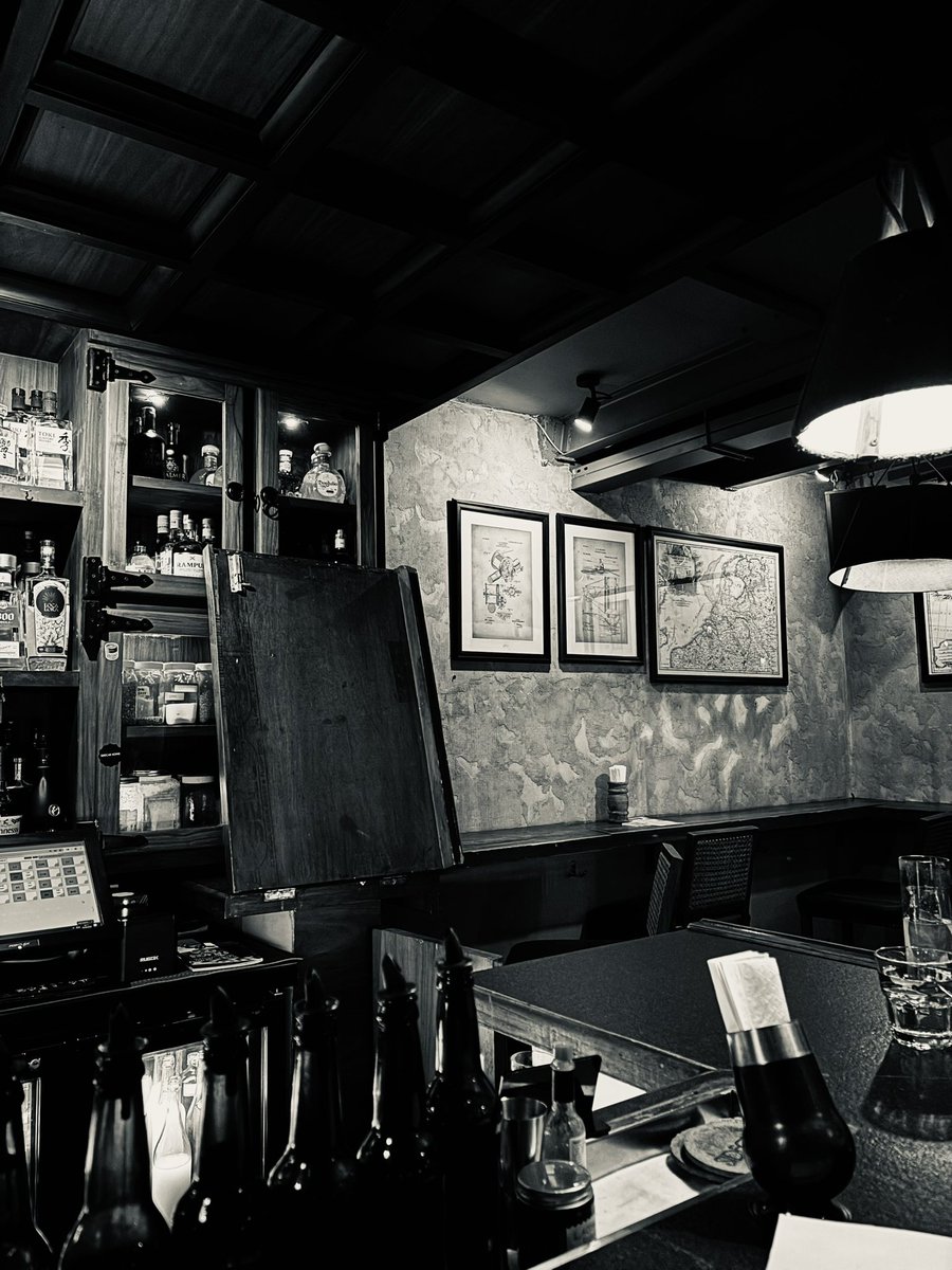 Broken car tweet media