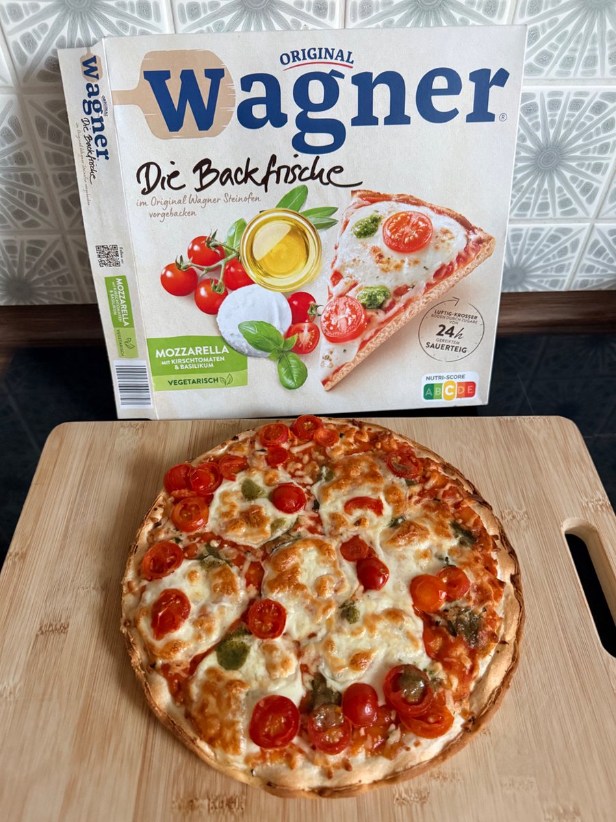 Lorenz K tweet media